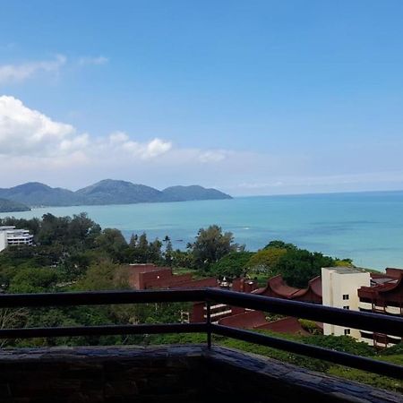 Susie'S Resort Seaview Suites At Sri Sayang Batu Ferringhi Kültér fotó