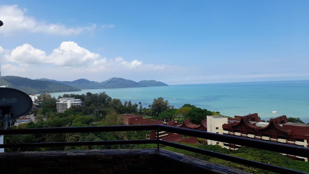 Susie'S Resort Seaview Suites At Sri Sayang Batu Ferringhi Kültér fotó