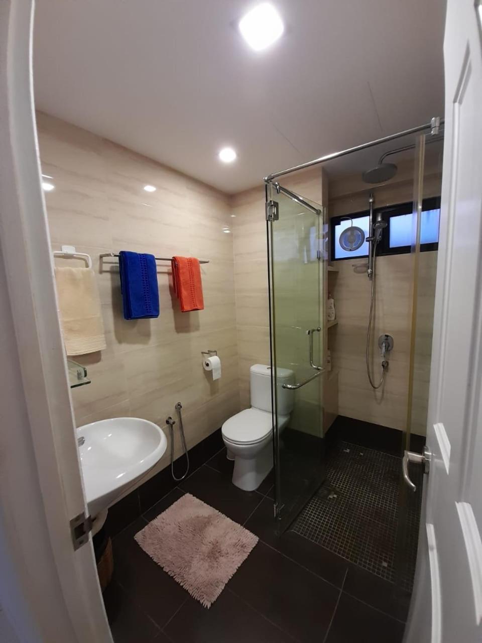 Susie'S Resort Seaview Suites At Sri Sayang Batu Ferringhi Kültér fotó